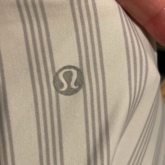 RARE Lululemon Dance Twisted Tank Top Sz 8 Striped Grey Floral 924 - Picture 4 of 5